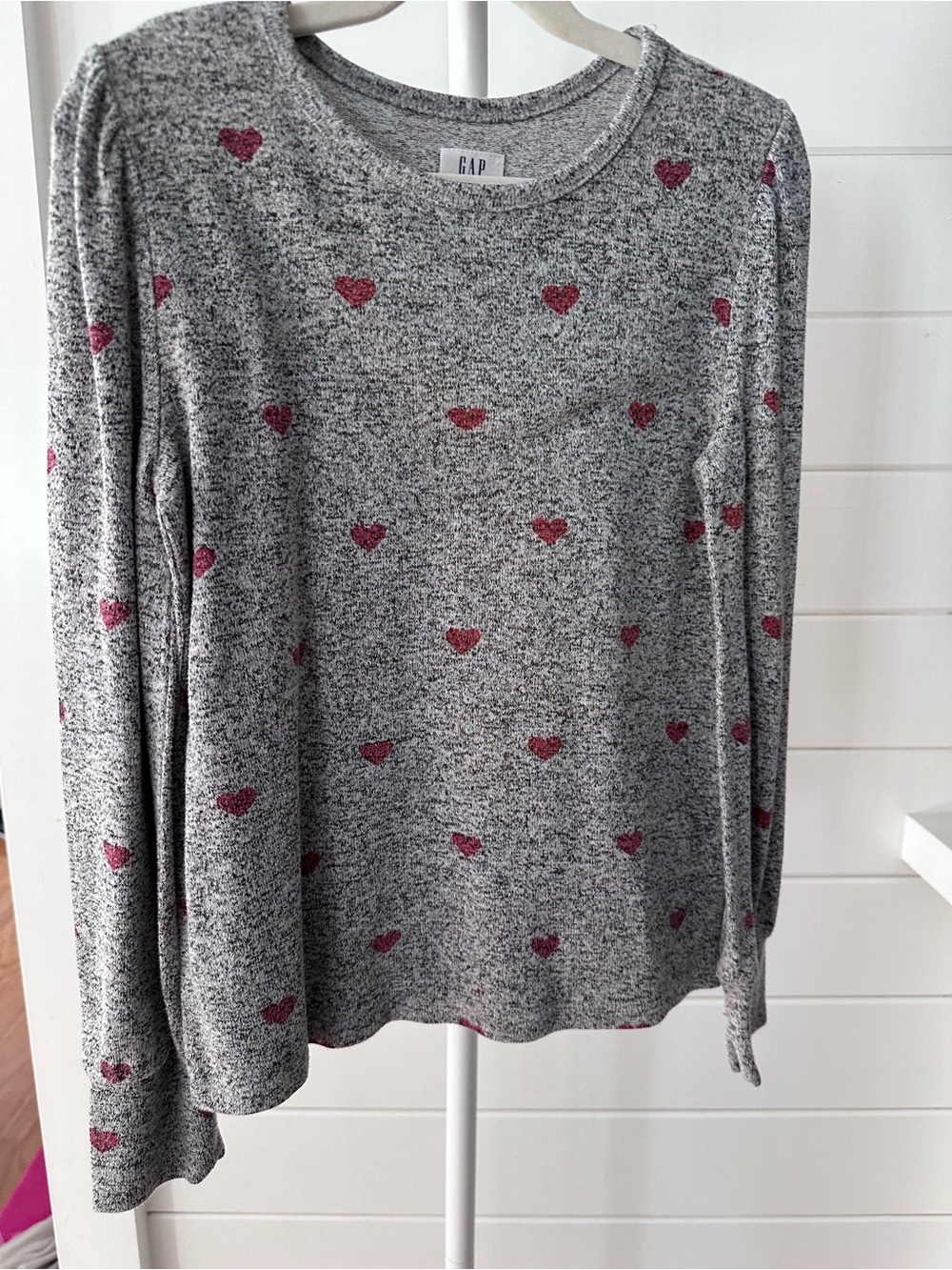 GAP Kids Heather Gray Knit Top with Pink Heart Print